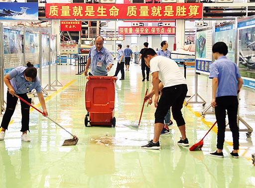 岳崢嶸 劉曉言 攝 岳崢嶸 劉曉言 攝