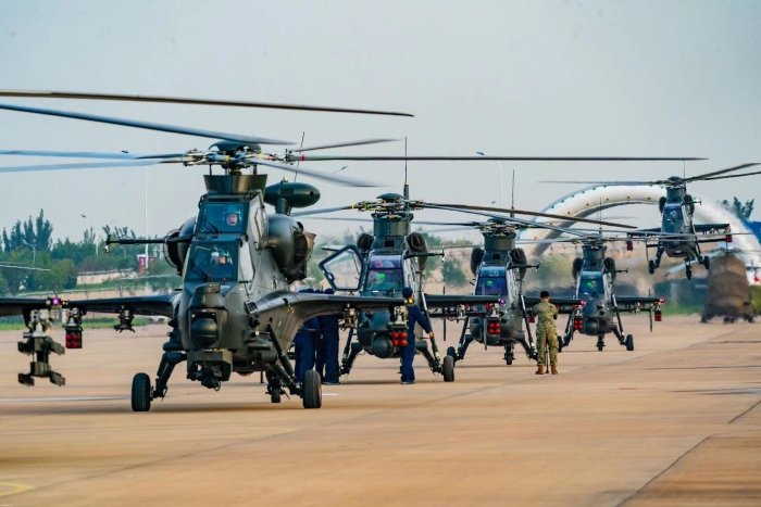 2023天津直博會 陸航直升機演練2